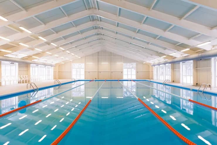 Rénovation d'une piscine publique Rénovation d'une piscine publique